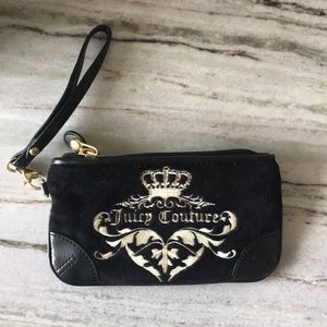 Juicy wristlet
